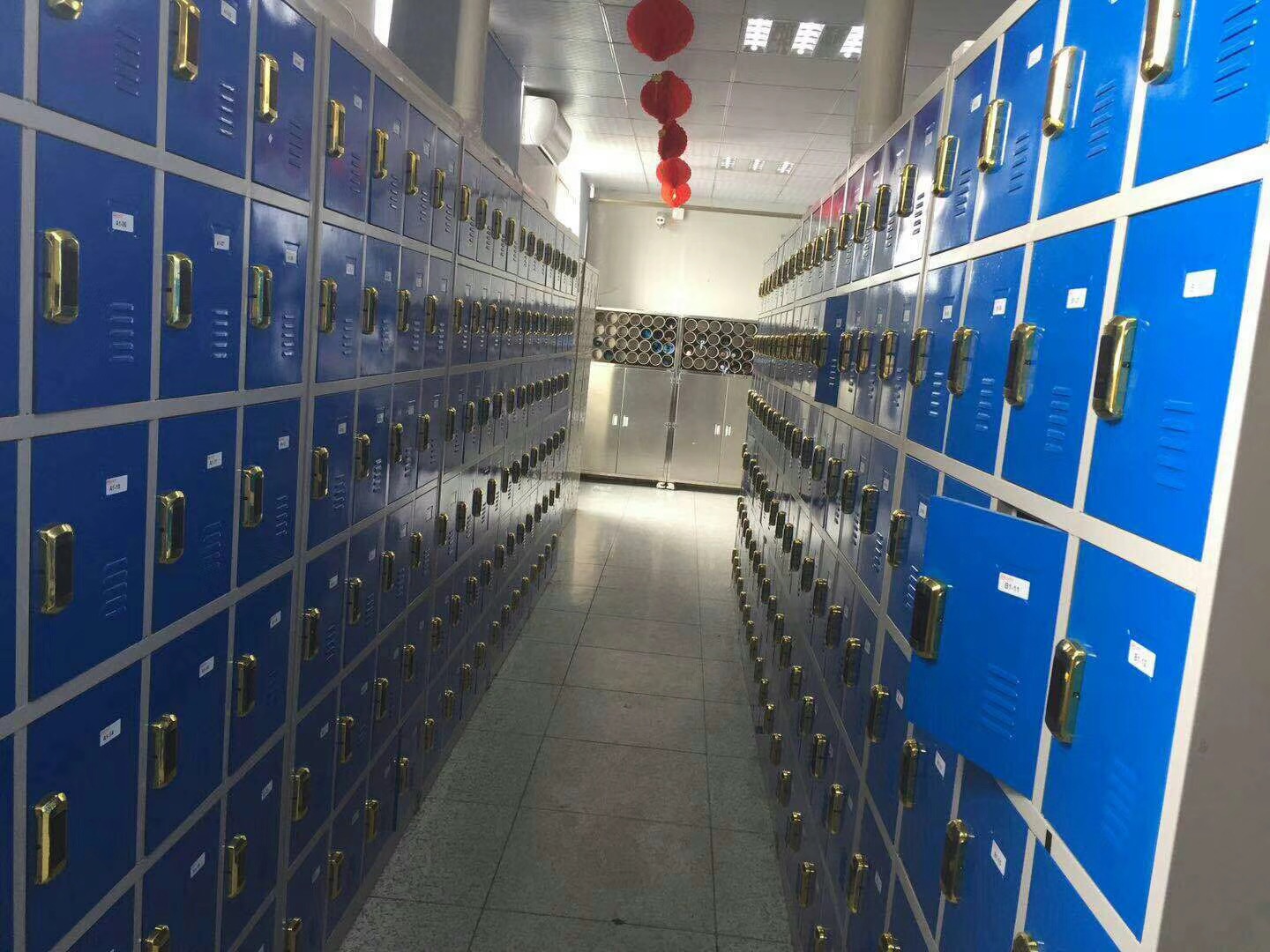 工厂寄存柜厂家
